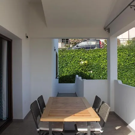 Residenze Branca Ii Seaview Apartamento *